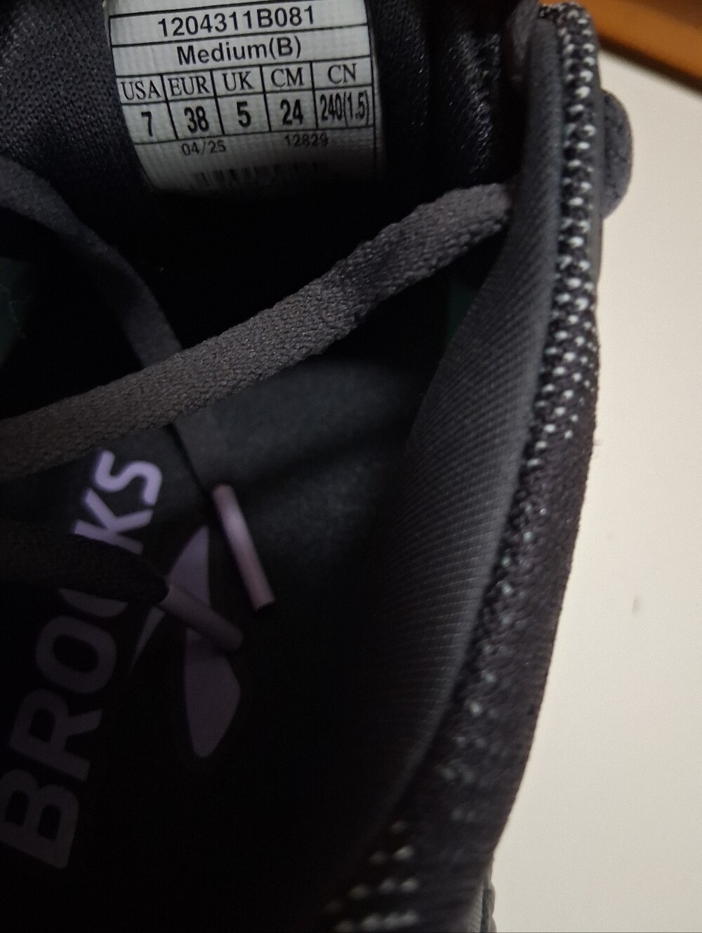 Brooks Ghost 17 Grey Clearwater Purple Size 7 Women's Running 1204311B081 *NEW - Picture 8 of 8